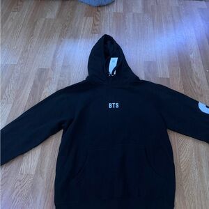 Target Exclusive BTS Merch 2026 BTS Arirang World Tour Hoodie BTS Merch sz Small